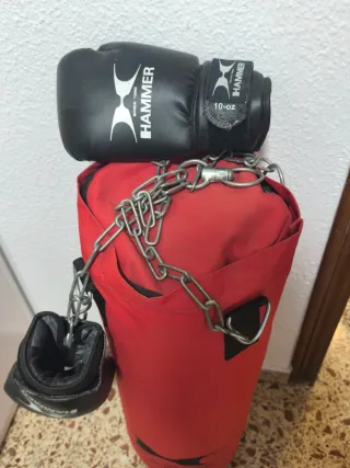 Saco de boxeo Hammer 1m + guantes