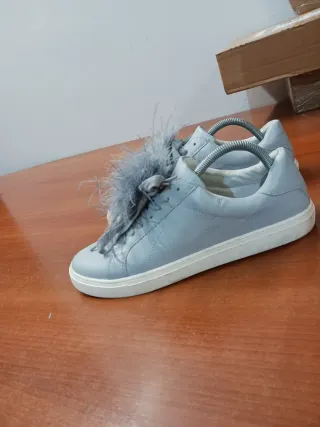 Zapatilla Zara Gris Mujer