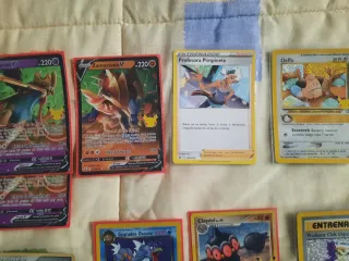 Lote Cartas Pokémon 25 Aniversario + Promo