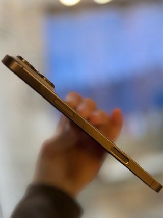 iPhone 16 Pro Max Apple