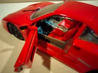 Bburago Ferrari F40 1987 1/24