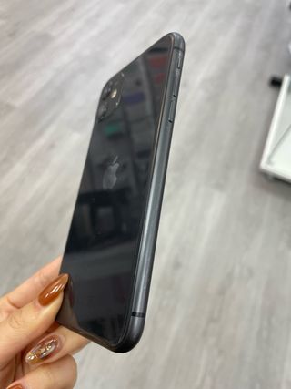 iPhone 11 64GB negro reacondicionado