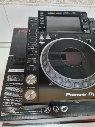 Pioneer cdj 2000 nx2