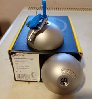 Cerradura UFO para furgoneta no es négociable.