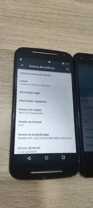 Lote 2 telefoni Huawei Y6 e Motorola Moto G