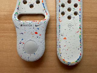 Apple Watch X Nike 45mm. Pure Platinum Sport Band