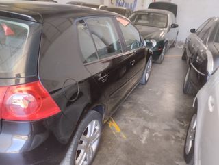 Volkswagen Golf 2004