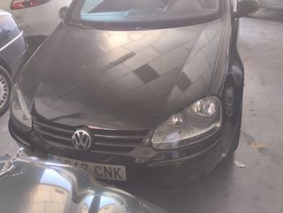 Volkswagen Golf 2004