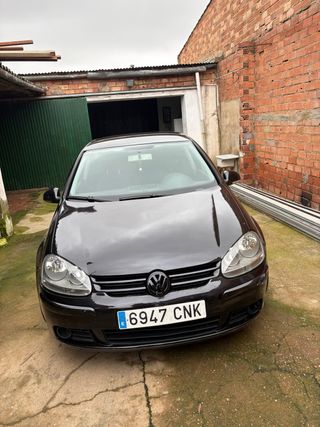 Volkswagen Golf 2004