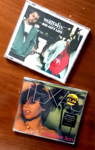 2 CD musica Single totale 3euro