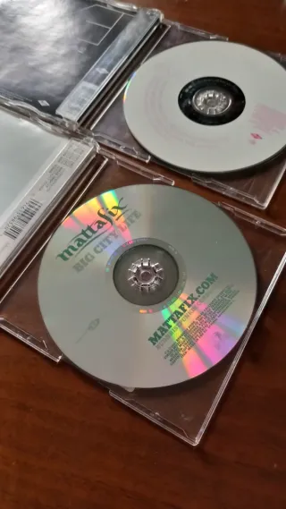 2 CD musica Single totale 3euro