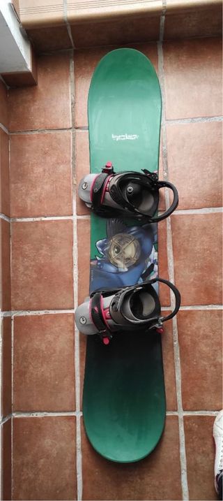 Tabla snowboard Burton 1'40 y fijaciones quechua