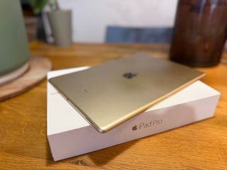 iPad Pro 12.9 128GB Wifi Dorado