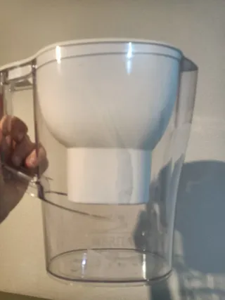 Jarra con filtro de agua