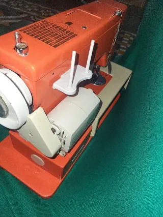 Máquina de coser Gritzner Automática de Luxe