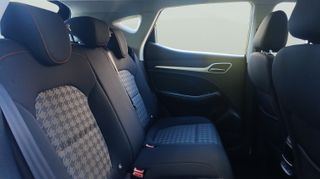 MG ZS 1.5 Comfort 78 kW (106 CV)