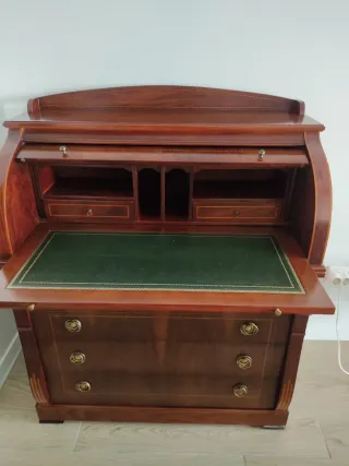 Escritorio Secreter Madera y Cuero