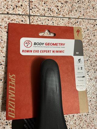 Sillin specialized romin evo expert mimic mujer