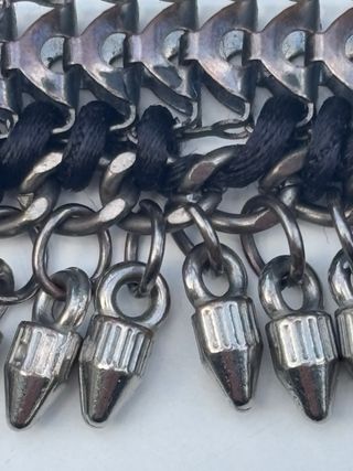 Collar gargantilla metálico