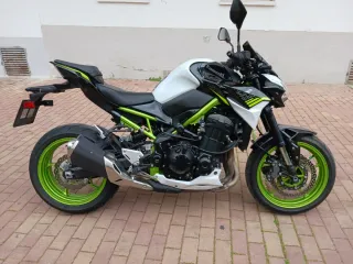 Kawasaki Z900 Naked