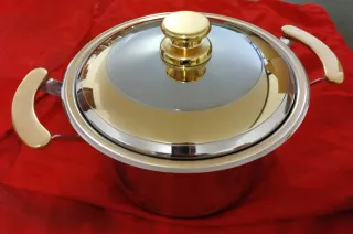 Batteria di padelle completa.