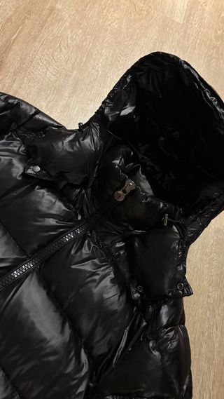 Chaqueta Moncler Negra Plumas