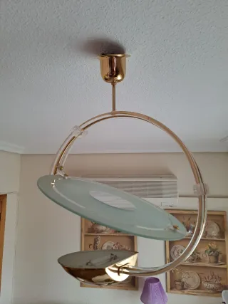 Lámpara halogena estilo moderno