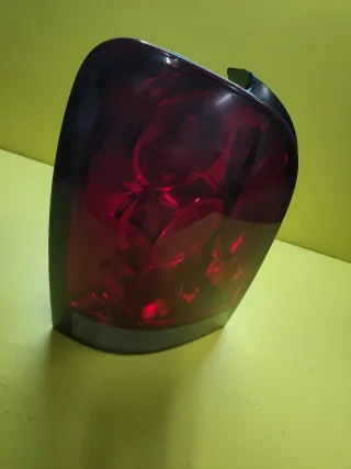 PILOTO TRASERO IZQUIERDO SSANGYONG REXTON