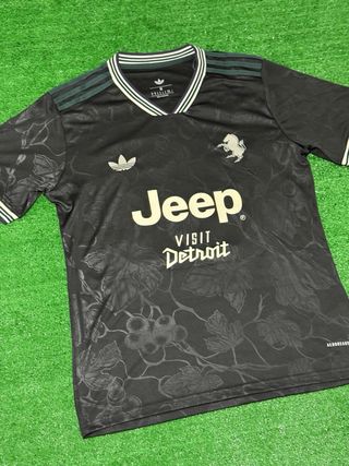 Juventus - Yildiz 10 - 2025 - Talla M