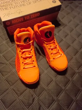 Nike Air Jordan XXXVIII WNBA Naranja