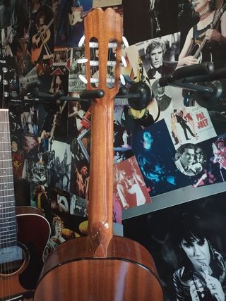 (Nueva) Guitarra Admira (Juanita) Stock B