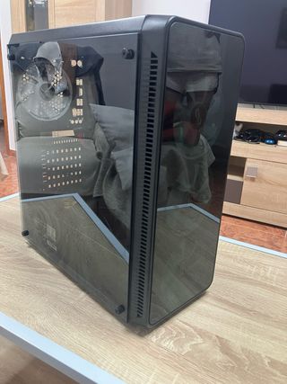 Caja PC Nox Hammer + Fuente Alimentación tacens