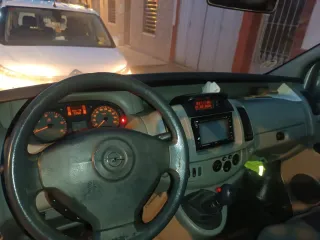 Opel Vivaro 2006