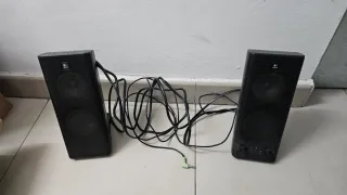 Altavoces PC Logitech Negros