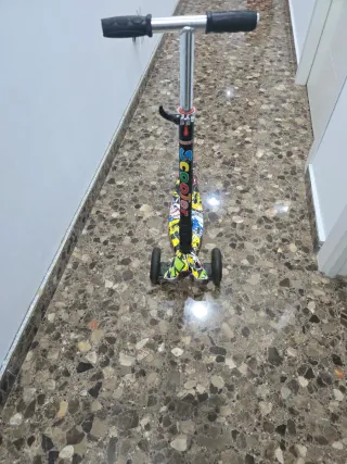 Patinete 3 ruedas infantil