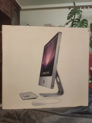 Caja iMac 20 pulgadas