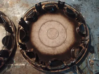 Tapacubos Nissan Primera