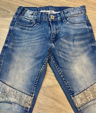 Tejanos niña con detalles brillantes