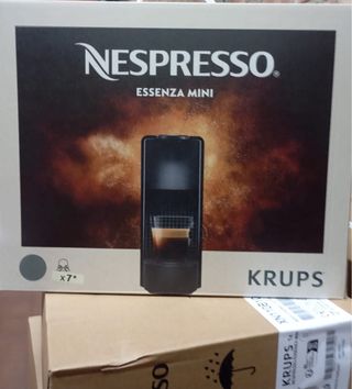 Cafetera nespresso essenza mini de krups precintad