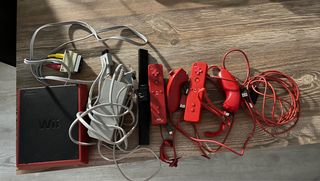 Nintendo Wii Mini con due controller e due Nunchuk