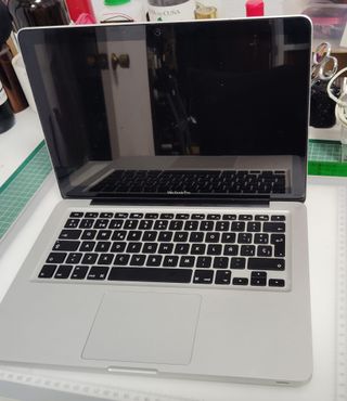Macbook pro 2012 (pantalla en blanco)