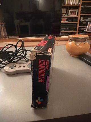 Mando Super Nintendo con caja PAL