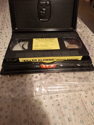 Killer klowns vhs