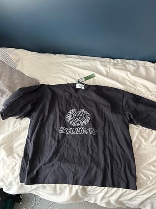 Camiseta scuffers talla XL oversize