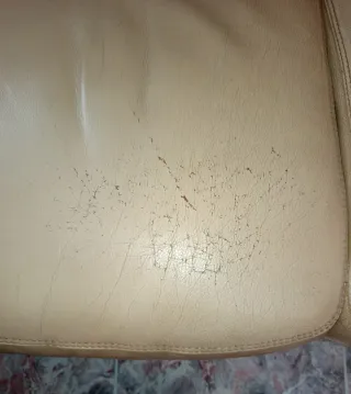 2 Sofás de piel flor