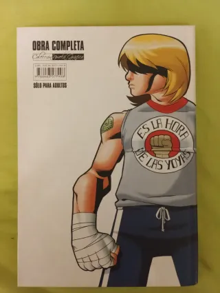 Lote. Comic KUNG FU KIYO y manga THERME ROME