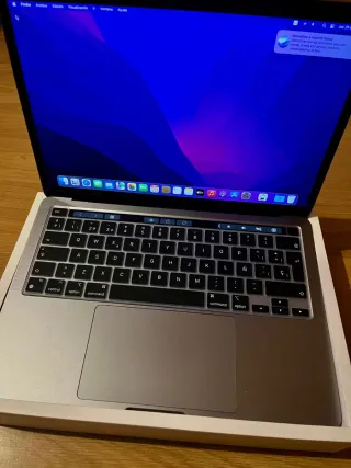 Macbook Air 13 M2 512gb en garantia