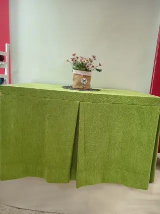 Ropa de camilla verde