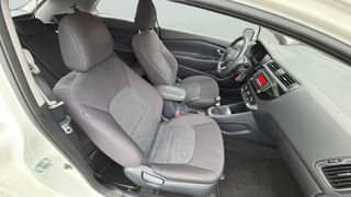 Kia Rio 1.2 CVVT Drive 62 kW (84 CV)