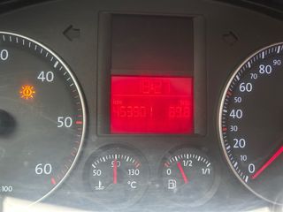 Volkswagen Golf 2004 tel 666217952